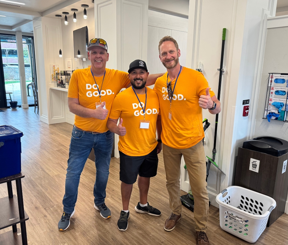 Volunteers helping around the House.